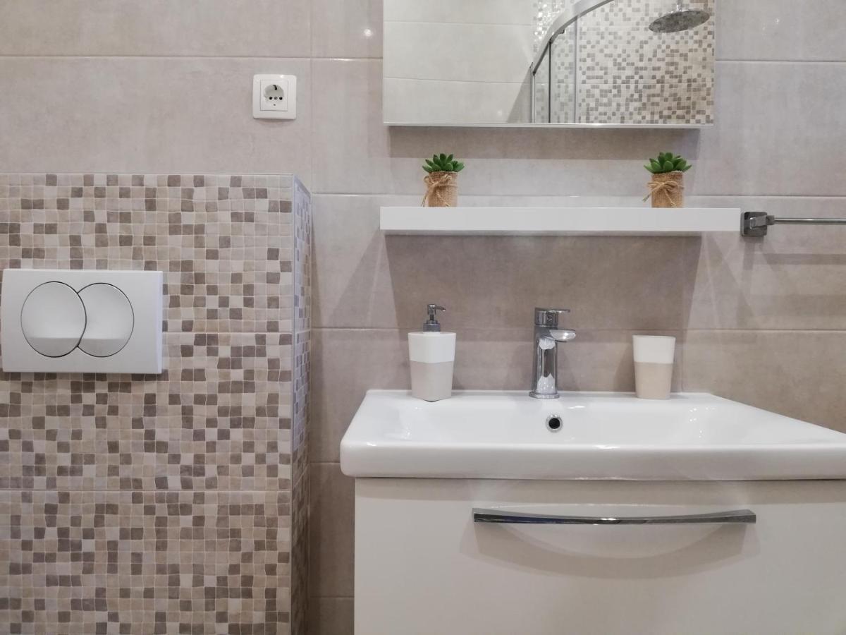 Studio Apartman Lenka Сплит Екстериор снимка