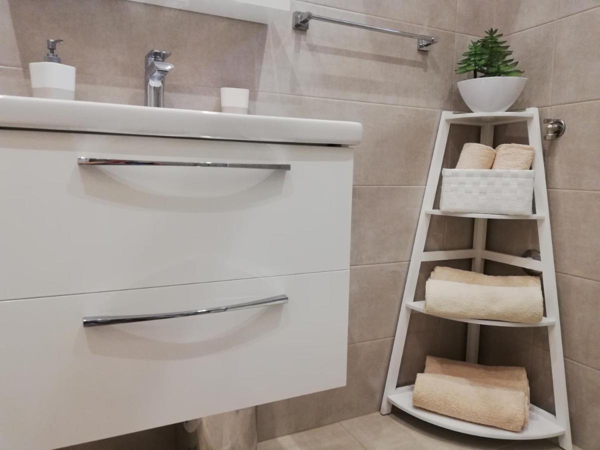 Studio Apartman Lenka Сплит Екстериор снимка